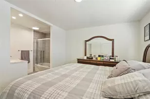 1000 E 24th St Ln, Greeley, CO 80631 - Photo 9