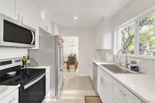 1395 Dayton St, Aurora, CO 80010 - Photo 9