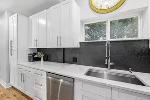 2073 S Logan St, Denver, CO 80210 - Photo 19