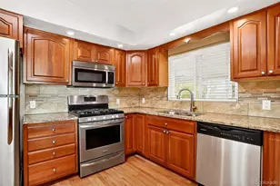 9863 Zephyr Dr, Broomfield, CO 80021 - Photo 11