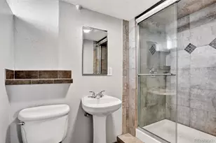 9863 Zephyr Dr, Broomfield, CO 80021 - Photo 33