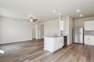 48190 Shetland Dr, Bennett, CO 80102 - Photo 7