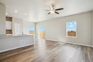 48190 Shetland Dr, Bennett, CO 80102 - Photo 3