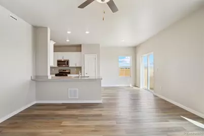 48190 Shetland Drive, Bennett, CO 80102 - Photo 7