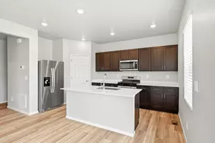 7355 27th Street Ln, Greeley, CO 80634 - Photo 5