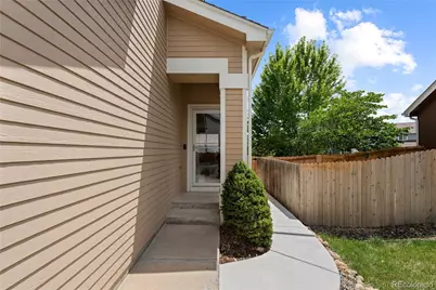 5350 S Picadilly Court, Aurora, CO 80015 - Photo 3