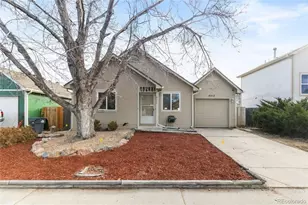 4512 S Pagosa Cir, Aurora, CO 80015 - Photo 1