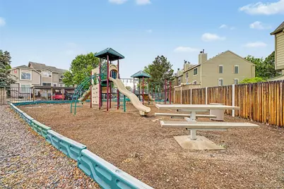 1885 S Quebec Way #H26, Denver, CO 80231 - Photo 11
