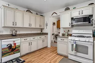 498 Dakota St, Kiowa, CO 80117 - Photo 3