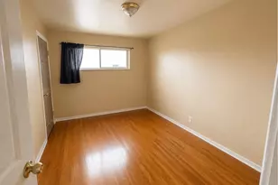 5109 E 34th Ave, Denver, CO 80207 - Photo 5