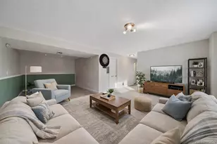 181 Dianna Dr, Lone Tree, CO 80124 - Photo 17