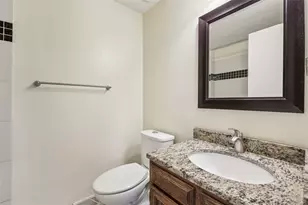 7101 W Yale Ave, Denver, CO 80227 - Photo 21