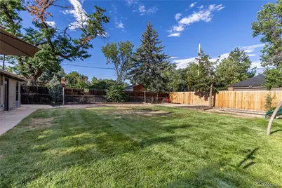2260 Nome Street, Aurora, CO 80010 - Photo 33