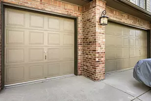 5233 S Espana St, Centennial, CO 80015 - Photo 3