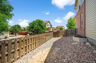 35 N Newcastle Ct, Aurora, CO 80018 - Photo 37