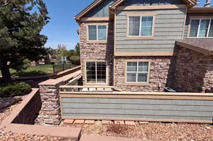 23560 Alamo Pl, Aurora, CO 80016 - Photo 5