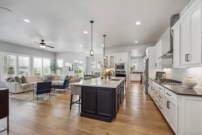8890 S Quatar Court, Aurora, CO 80016 - Photo 5