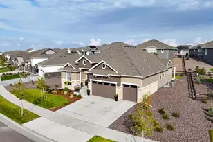 8890 S Quatar Ct, Aurora, CO 80016 - Photo 29