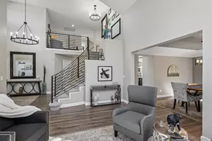 2340 Crestmont Ln, Highlands Ranch, CO 80126 - Photo 9