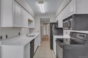 17630 E Loyola Dr, Aurora, CO 80013 - Photo 7