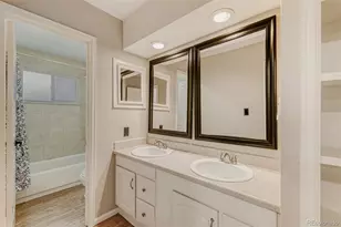 990 S Kenton St, Aurora, CO 80012 - Photo 21