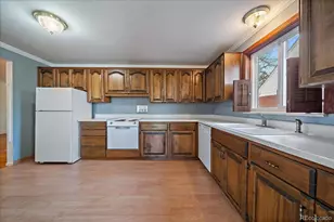 1905 S Kearney Way, Denver, CO 80224 - Photo 9