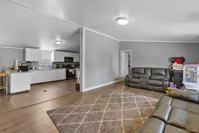 9400 Elm Court, Denver, CO 80260 - Photo 5