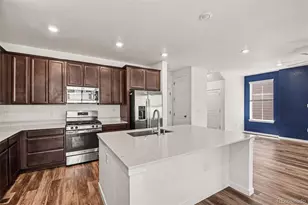 17409 E 95th Pl, Commerce City, CO 80022 - Photo 3