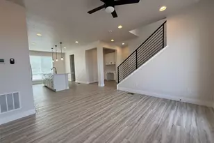 12355 Farmview Ln, Thornton, CO 80241 - Photo 7