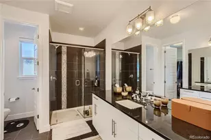 7799 E 32nd Ave, Denver, CO 80238 - Photo 15