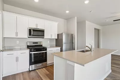 48195 Shetland Drive, Bennett, CO 80102 - Photo 3