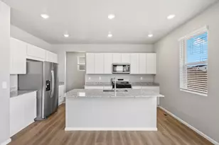 4661 Sunsplash Wy, Johnstown, CO 80534 - Photo 11