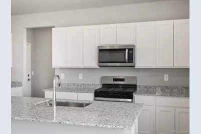 4661 Sunsplash Way, Johnstown, CO 80534 - Photo 9