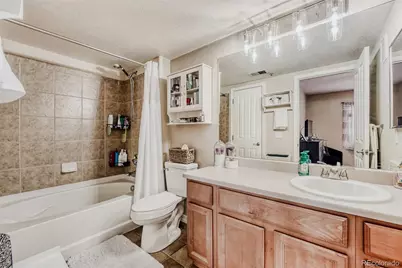 23510 E Alamo Place #E, Aurora, CO 80016 - Photo 9