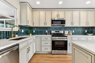 8903 S Balsam St, Littleton, CO 80128 - Photo 3