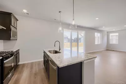 46431 Heritage Avenue, Bennett, CO 80102 - Photo 13