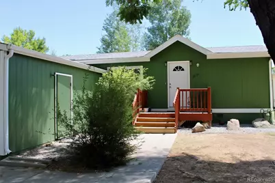 11096 Yellowstone, Longmont, CO 80504 - Photo 3