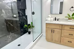 2675 Oneida St, Denver, CO 80207 - Photo 13