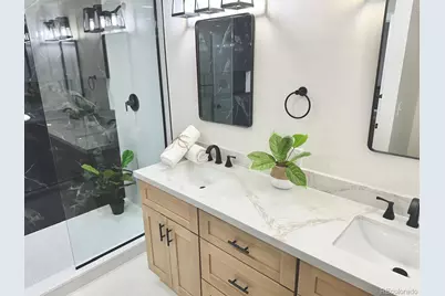 2675 Oneida Street, Denver, CO 80207 - Photo 11