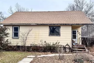 566 Bent Ave, Akron, CO 80720 - Photo 1