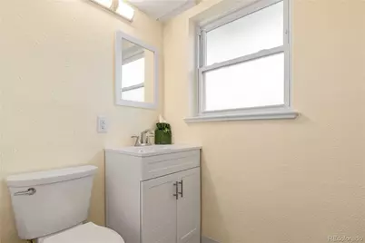 1330 Quari Street, Aurora, CO 80011 - Photo 15