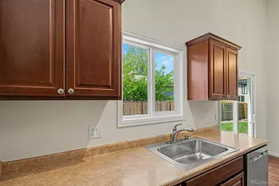 17449 E Union Drive, Aurora, CO 80015 - Photo 9
