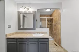 5229 S Pagosa Way, Centennial, CO 80015 - Photo 17