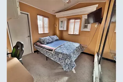 15680 E Colfax Avenue, Aurora, CO 80011 - Photo 17