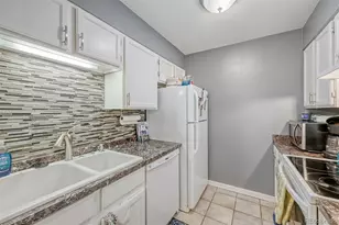 4656 White Rock Cir, Boulder, CO 80301 - Photo 7