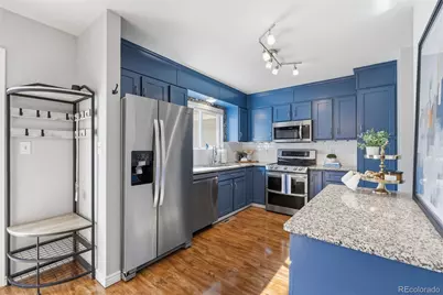 7047 E Briarwood Drive, Centennial, CO 80112 - Photo 11