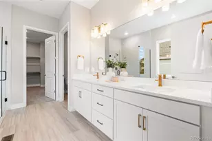 8871 S Quemoy St, Aurora, CO 80016 - Photo 29