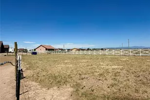 1180 N Saddle Ridge Ln, Pueblo, CO 81007 - Photo 29