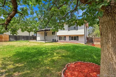 15340 E Iowa Place, Aurora, CO 80017 - Photo 17