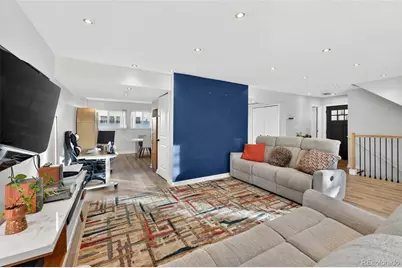 2304 S Troy Street, Aurora, CO 80014 - Photo 9